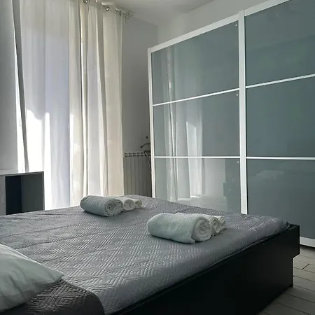 Amerigo Vespucci Intero Daire La Spezia